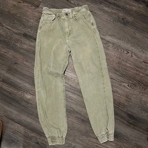 Zara Green Cargo Pants XS